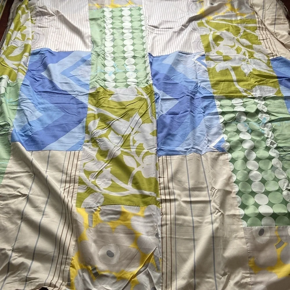 Disney Fashion World Full/Queen 6 Piece Patchwork Reversible Bedspread Duvet